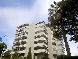Hotel Grande Bretagne *